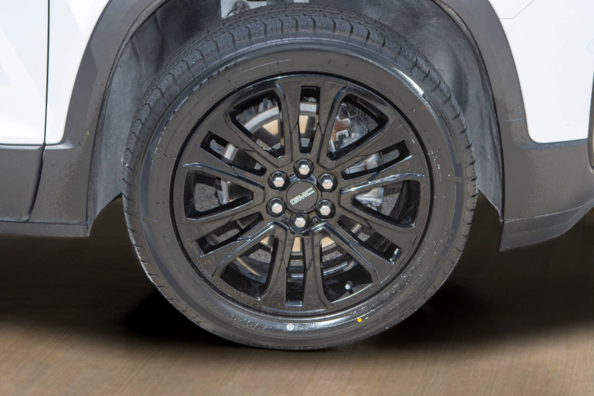 Used 2022 GMC Acadia SLE w/ Driver Convenience Package image 41