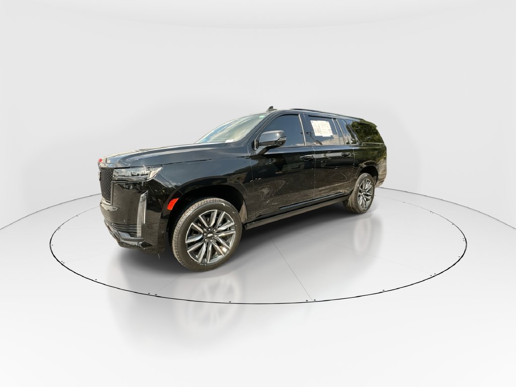 Used 2024 Cadillac Escalade ESV Sport Platinum AWD/4WD image 4