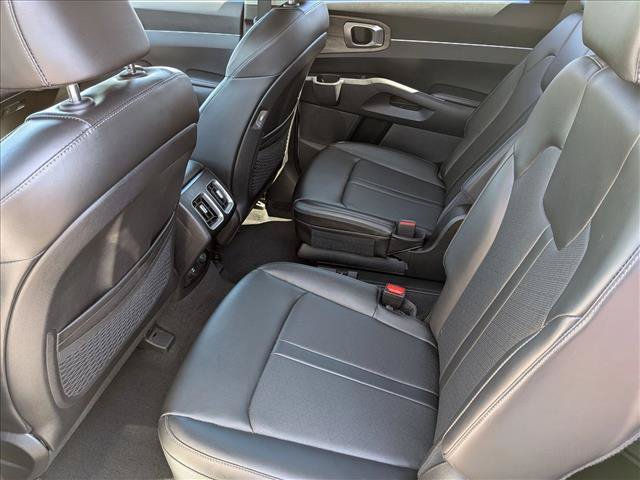 Used 2023 Kia Sorento X-Line EX AWD/4WD image 21