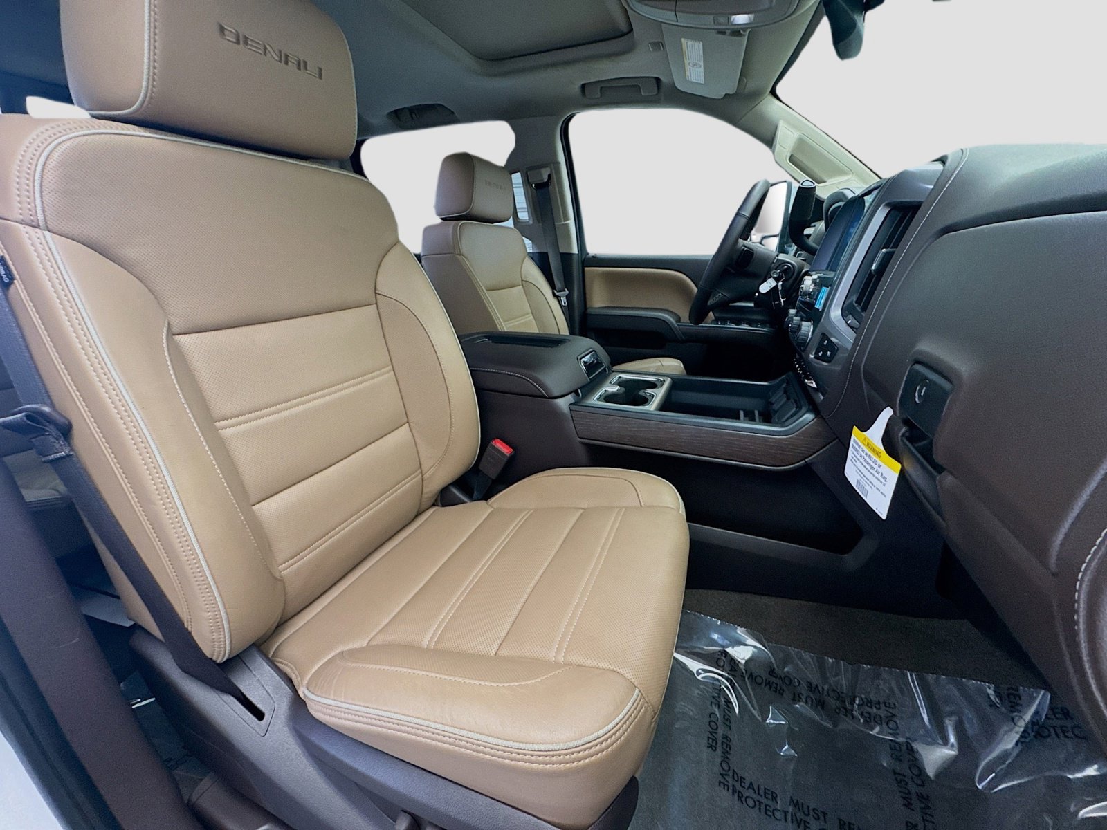 Used 2018 GMC Sierra 3500 Denali w/ Duramax Plus Package AWD/4WD image 15
