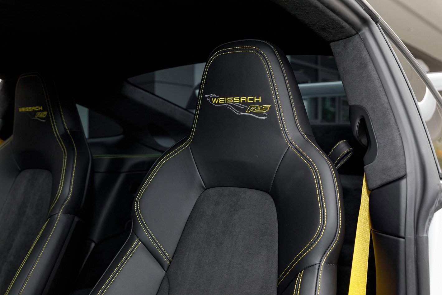 Used 2025 Porsche 911 GT3 RS image 60