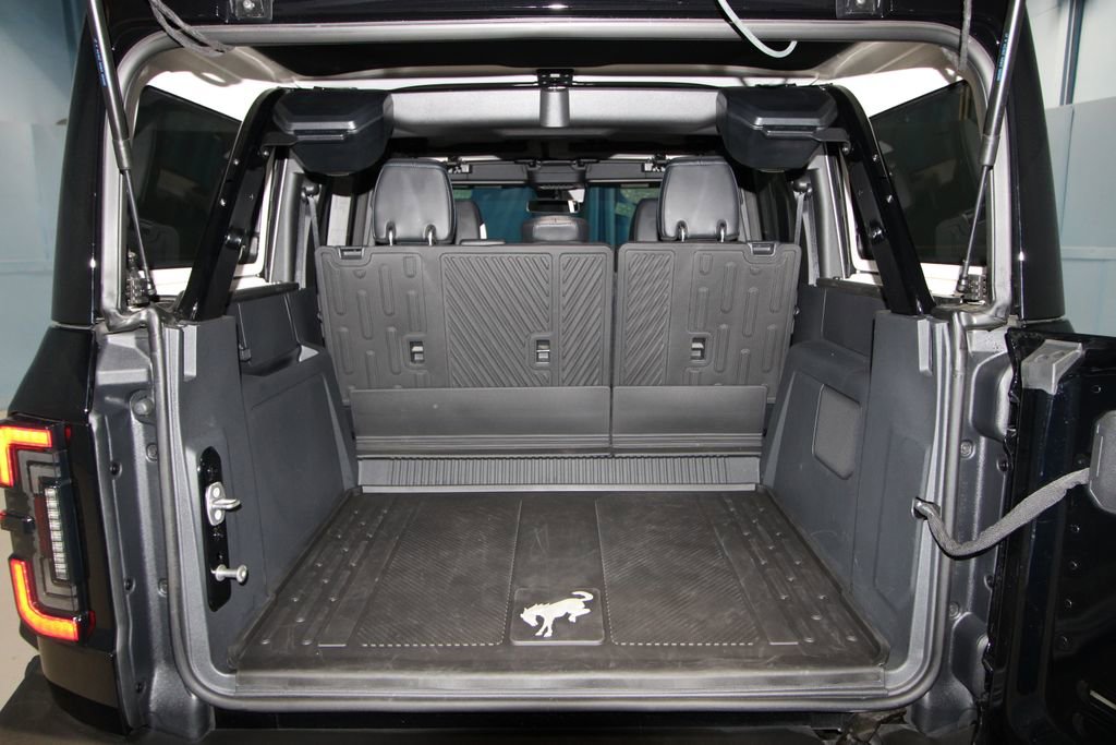 Used 2024 Ford Bronco Wildtrak image 41