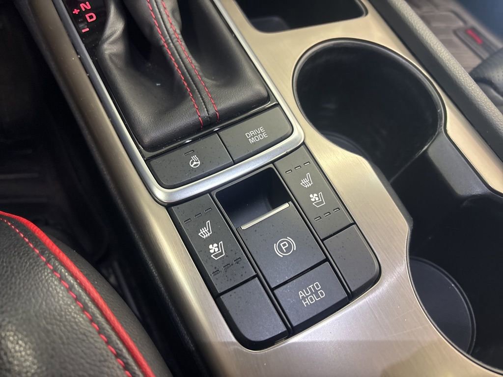 Used 2020 Kia Optima SX image 19