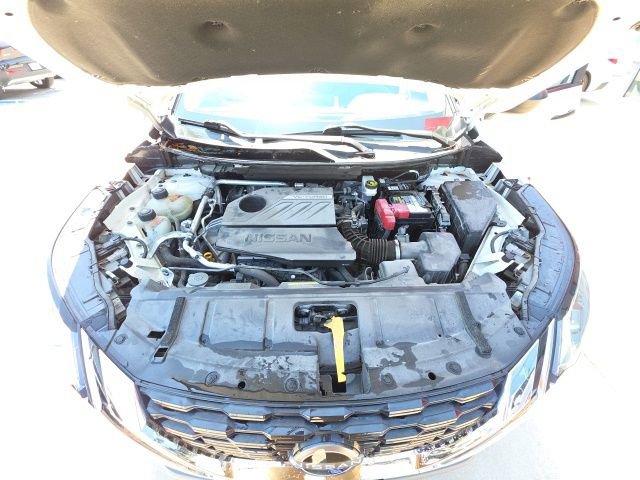 Used 2023 Nissan Rogue S image 27