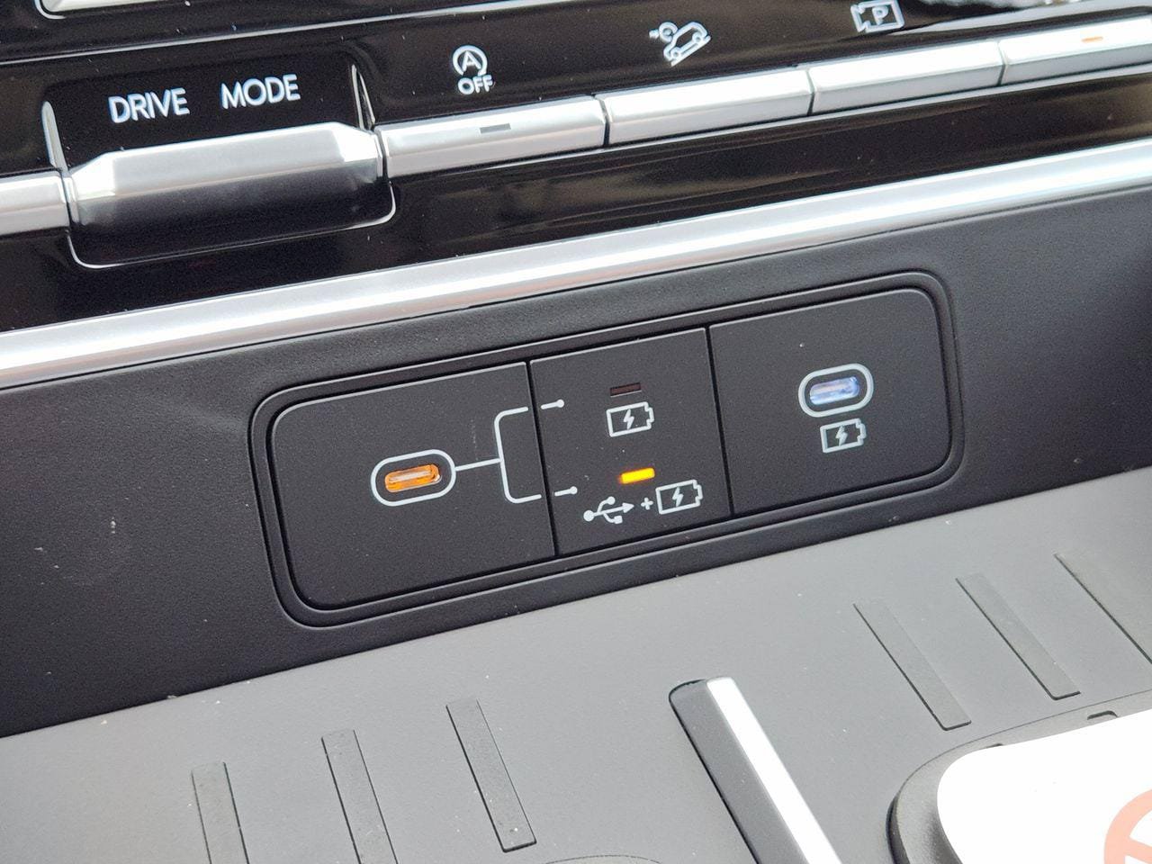 New 2027 Hyundai Santa Fe SE FWD image 20