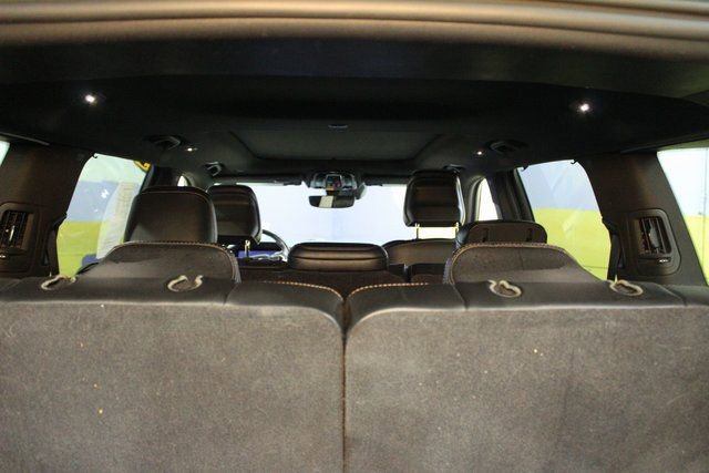 Used 2021 Jeep Grand Cherokee L Summit w/ Luxury Tech Group V image 19