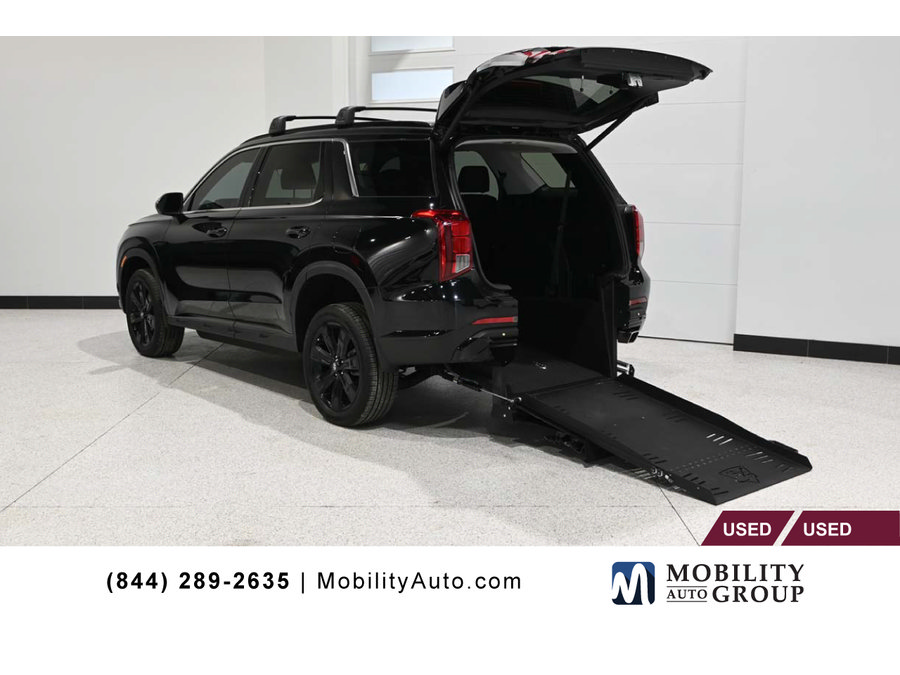 Used 2024 Hyundai Palisade XRT