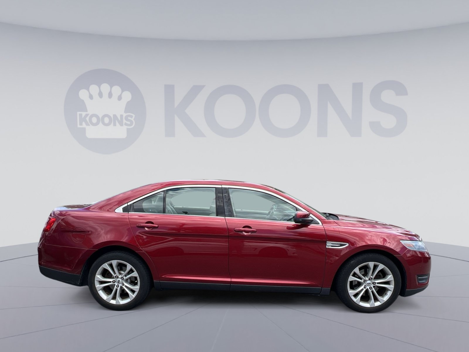 Used 2013 Ford Taurus SEL FWD image 7