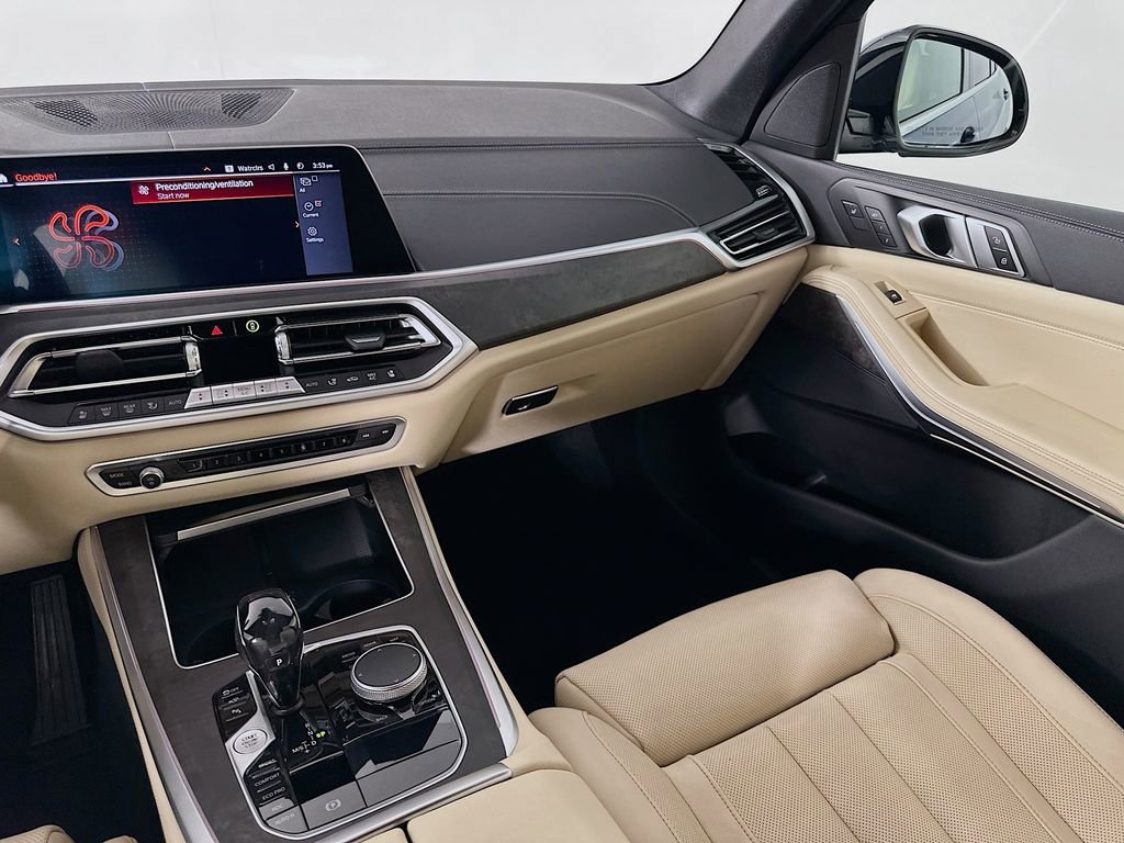 Certified 2022 BMW X5 xDrive40i w/ Luxury Seating Package image 24