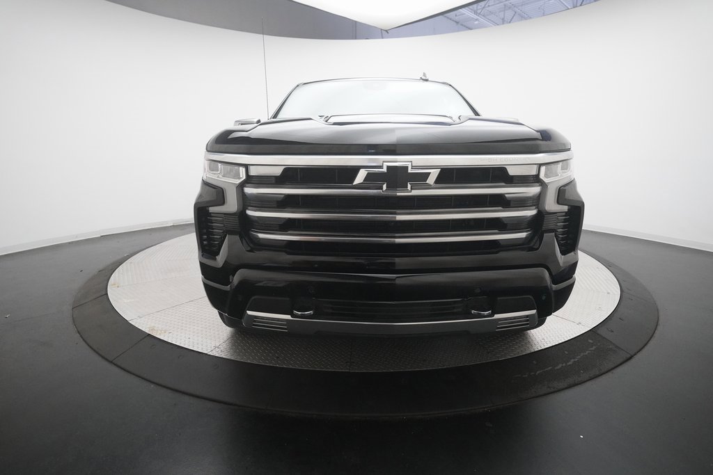 Used 2024 Chevrolet Silverado 1500 High Country image 11