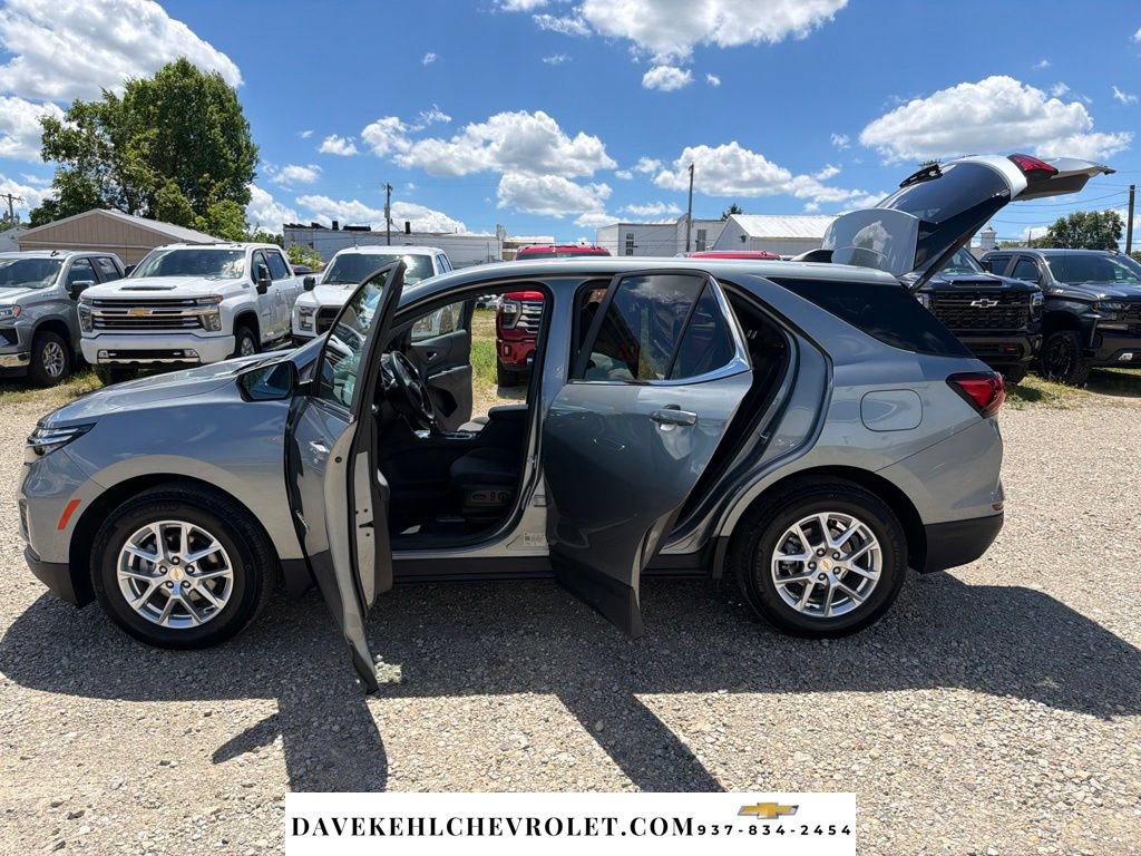Used 2024 Chevrolet Equinox LT FWD image 27