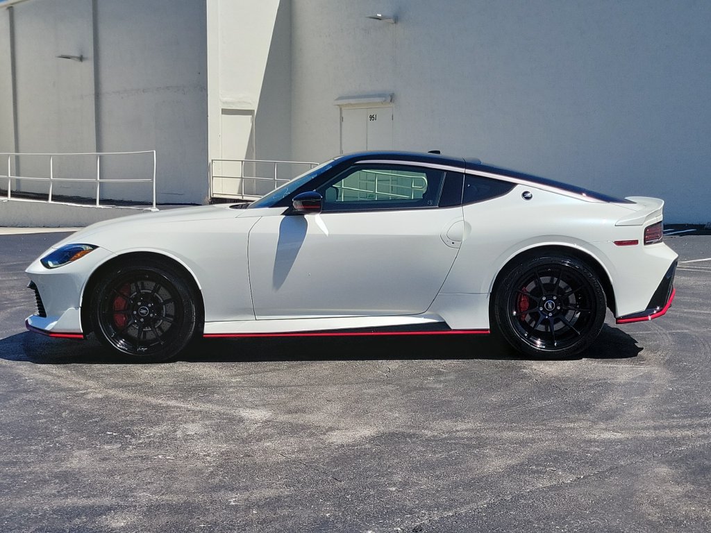 New 2027 Nissan Z NISMO RWD image 9