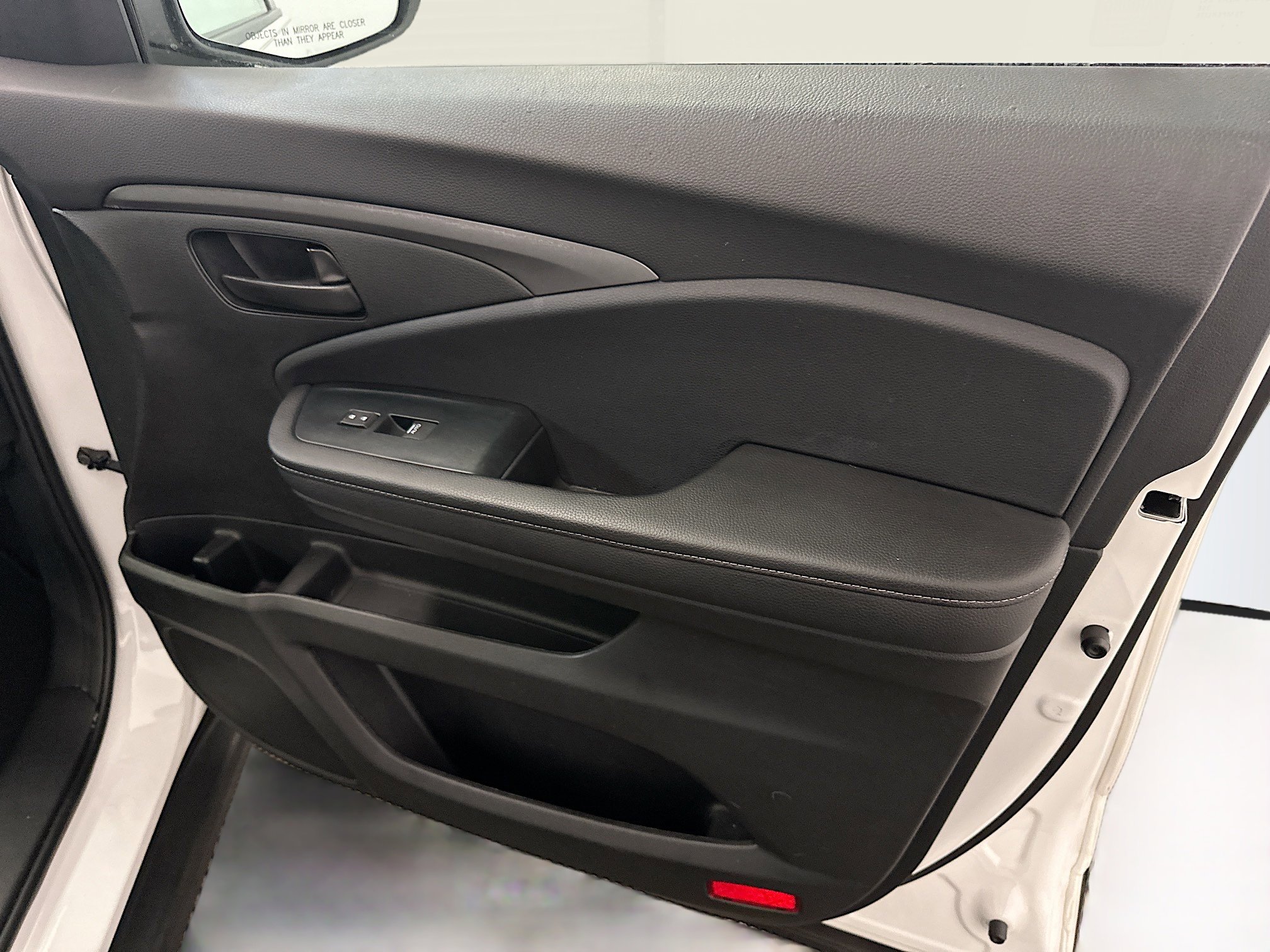 Used 2023 Honda Passport EX-L image 34