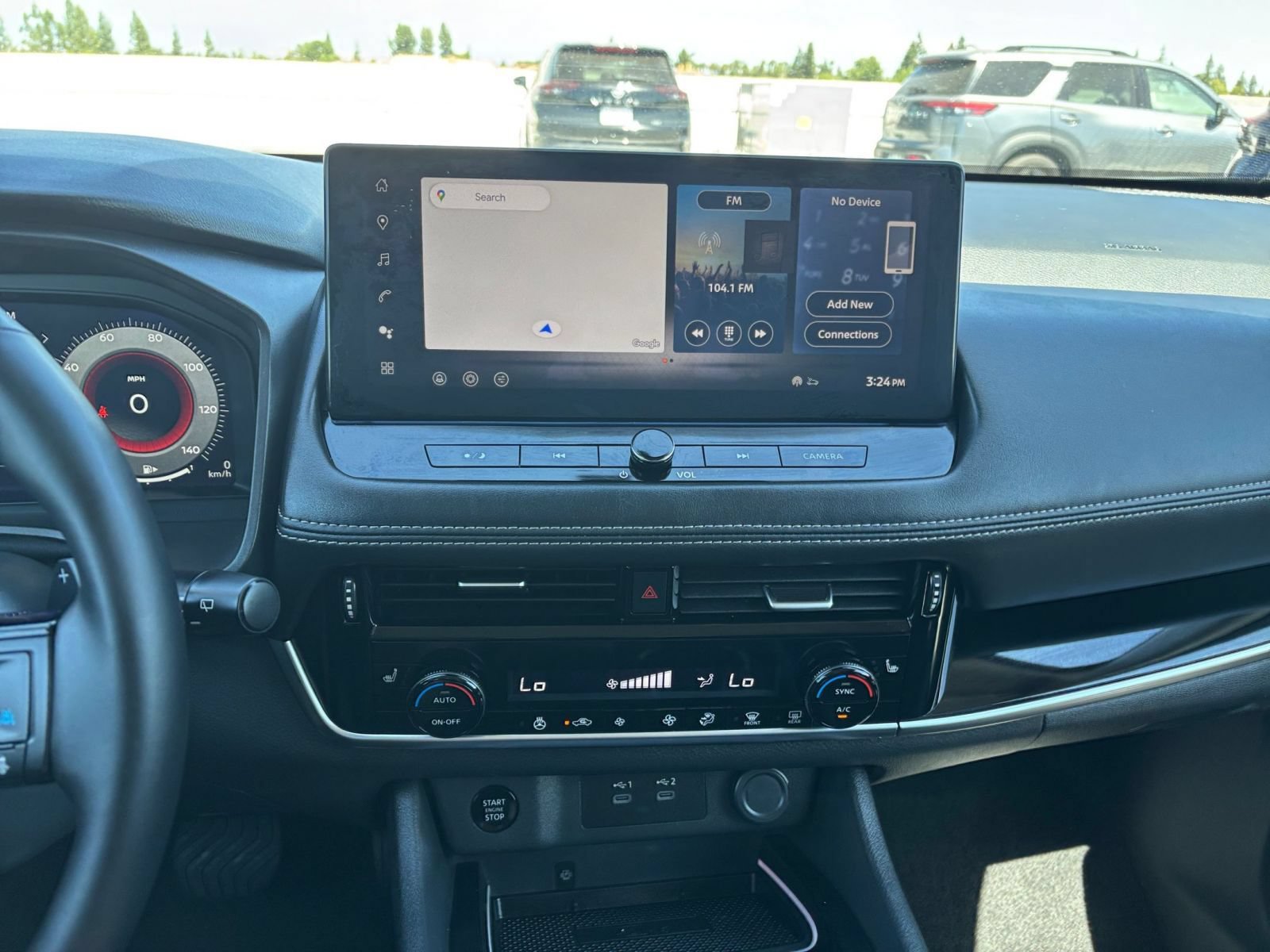 Used 2026 Nissan Rogue SL FWD image 17