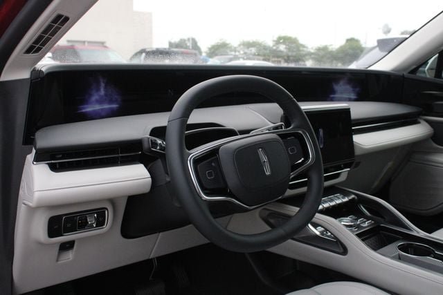 New 2026 Lincoln Nautilus Premier AWD/4WD image 2