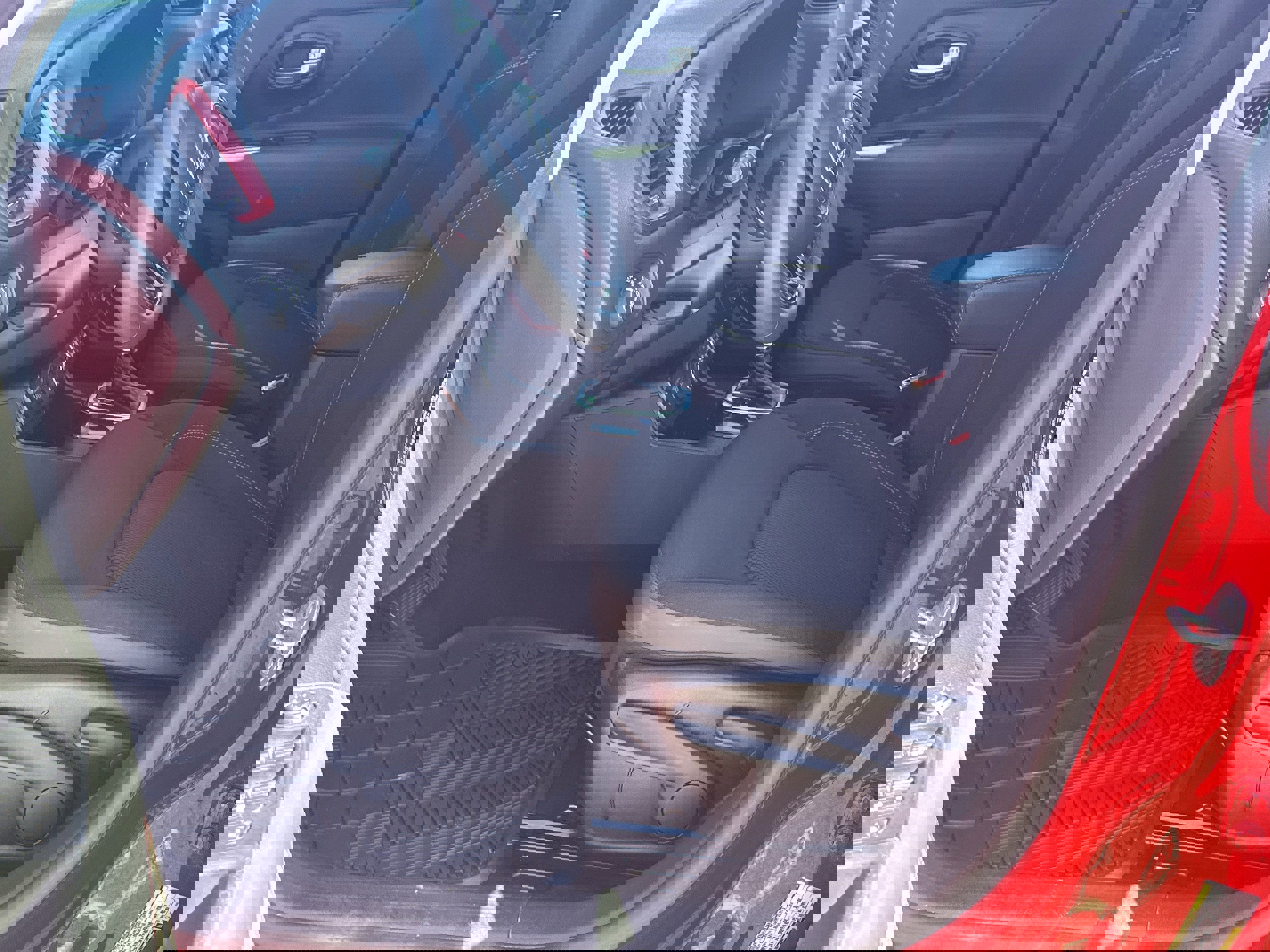 Used 2022 Jeep Renegade Latitude image 9