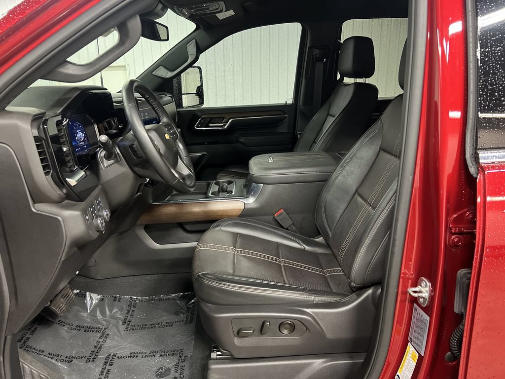 Certified 2024 Chevrolet Silverado 2500 High Country AWD/4WD image 13