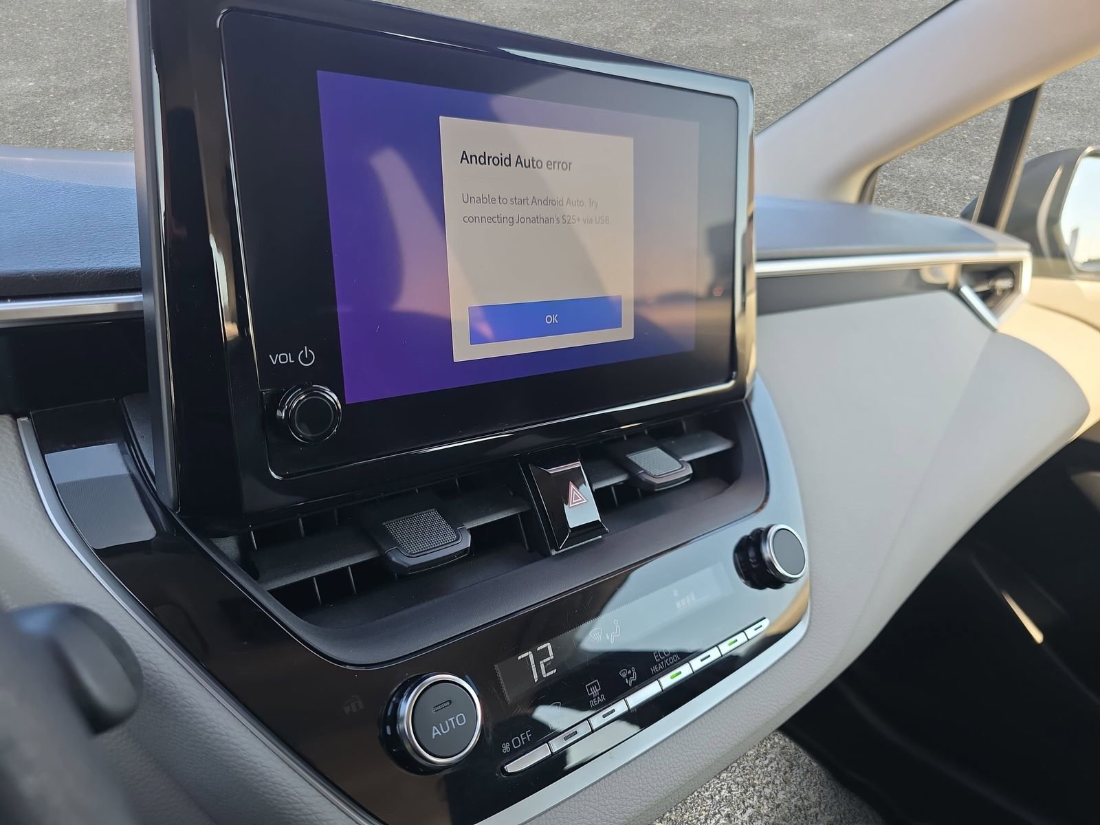 Used 2024 Toyota Corolla LE image 19