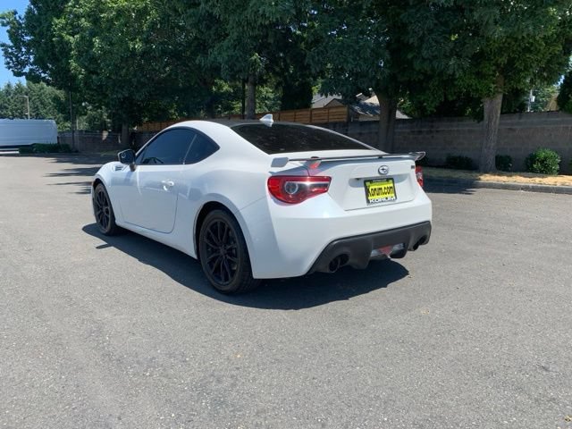 Used 2017 Subaru BRZ Limited w/ Popular Package #2 RWD image 3