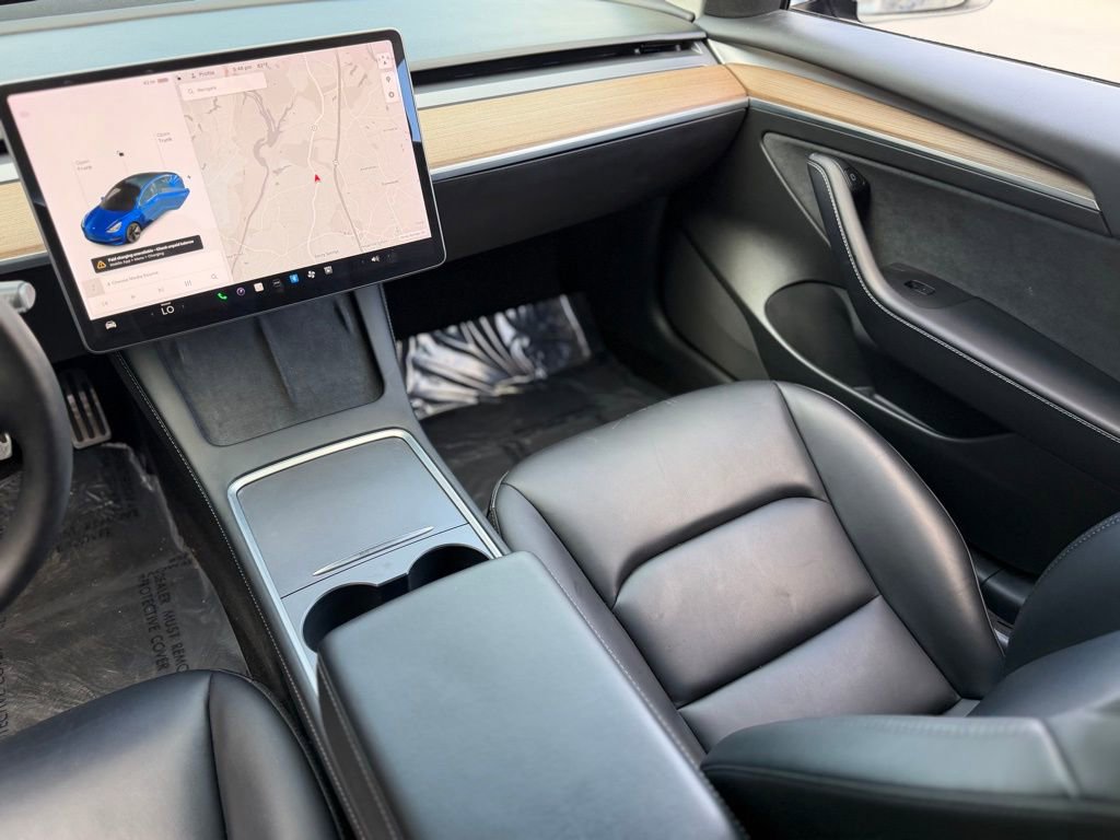 Used 2021 Tesla Model 3 Standard Range image 40