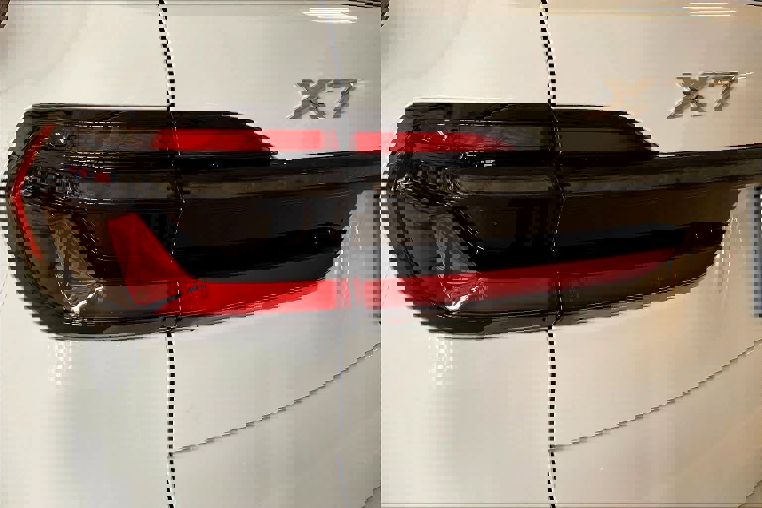 New 2026 BMW X7 xDrive40i w/ M Sport Package image 14