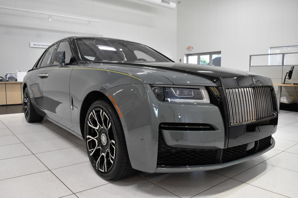 Used 2023 Rolls-Royce Ghost Black Badge w/ Black Badge Ghost Package AWD/4WD image 7