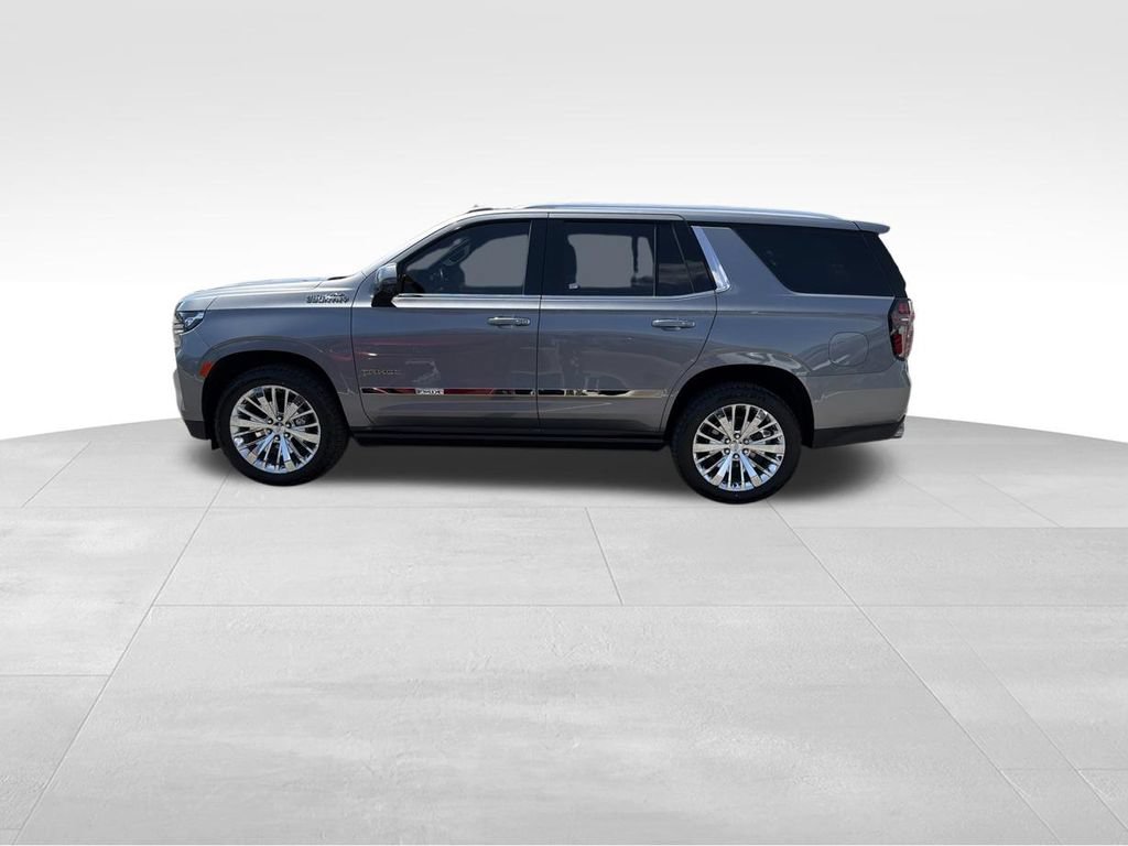 Used 2022 Chevrolet Tahoe High Country w/ Premium Package 2 AWD/4WD image 6