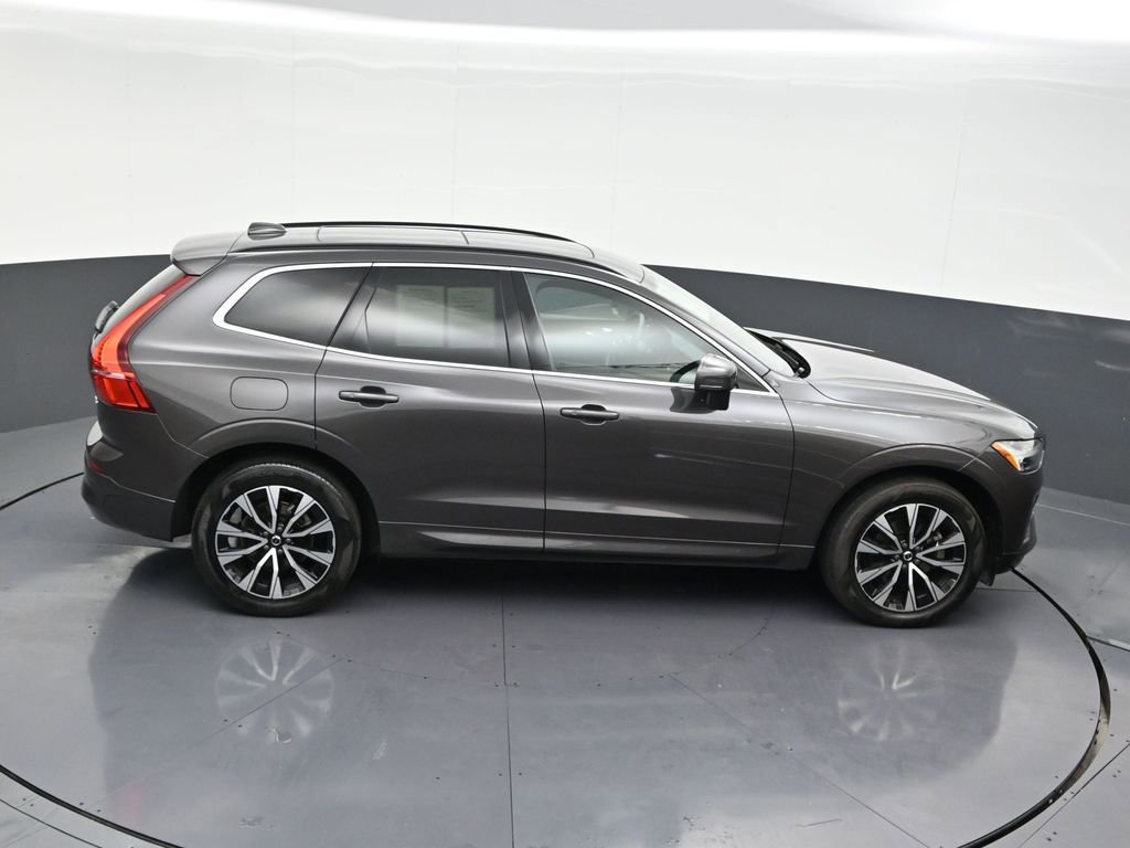 Certified 2023 Volvo XC60 B5 Core image 20
