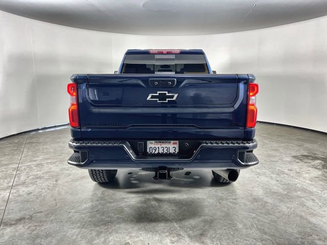 Used 2022 Chevrolet Silverado 2500 LTZ w/ LTZ Plus Package image 7