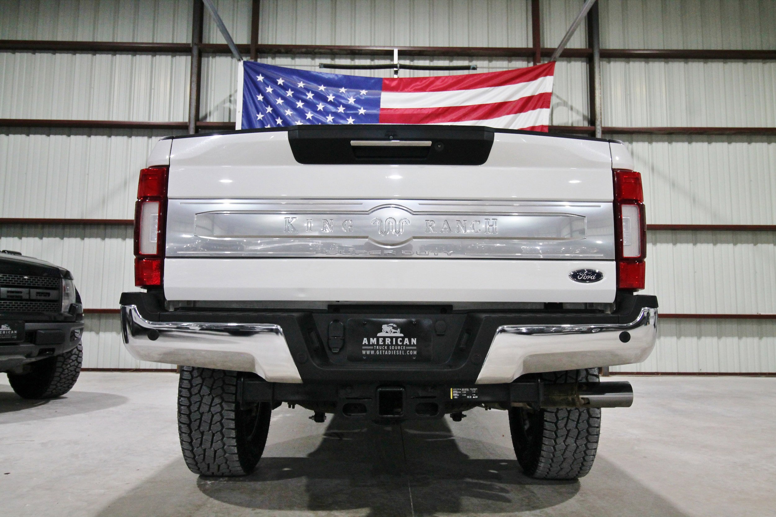 Used 2022 Ford F250 King Ranch w/ King Ranch Ultimate Package AWD/4WD image 9