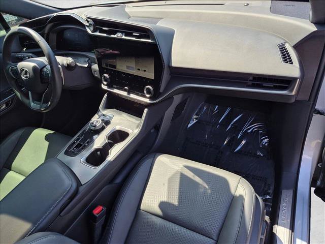 Used 2023 Lexus RZ 450e Premium w/ Technology Package AWD/4WD image 19