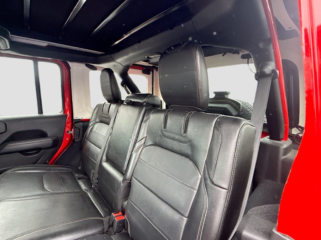 Certified 2022 Jeep Wrangler Unlimited Sahara AWD/4WD image 24