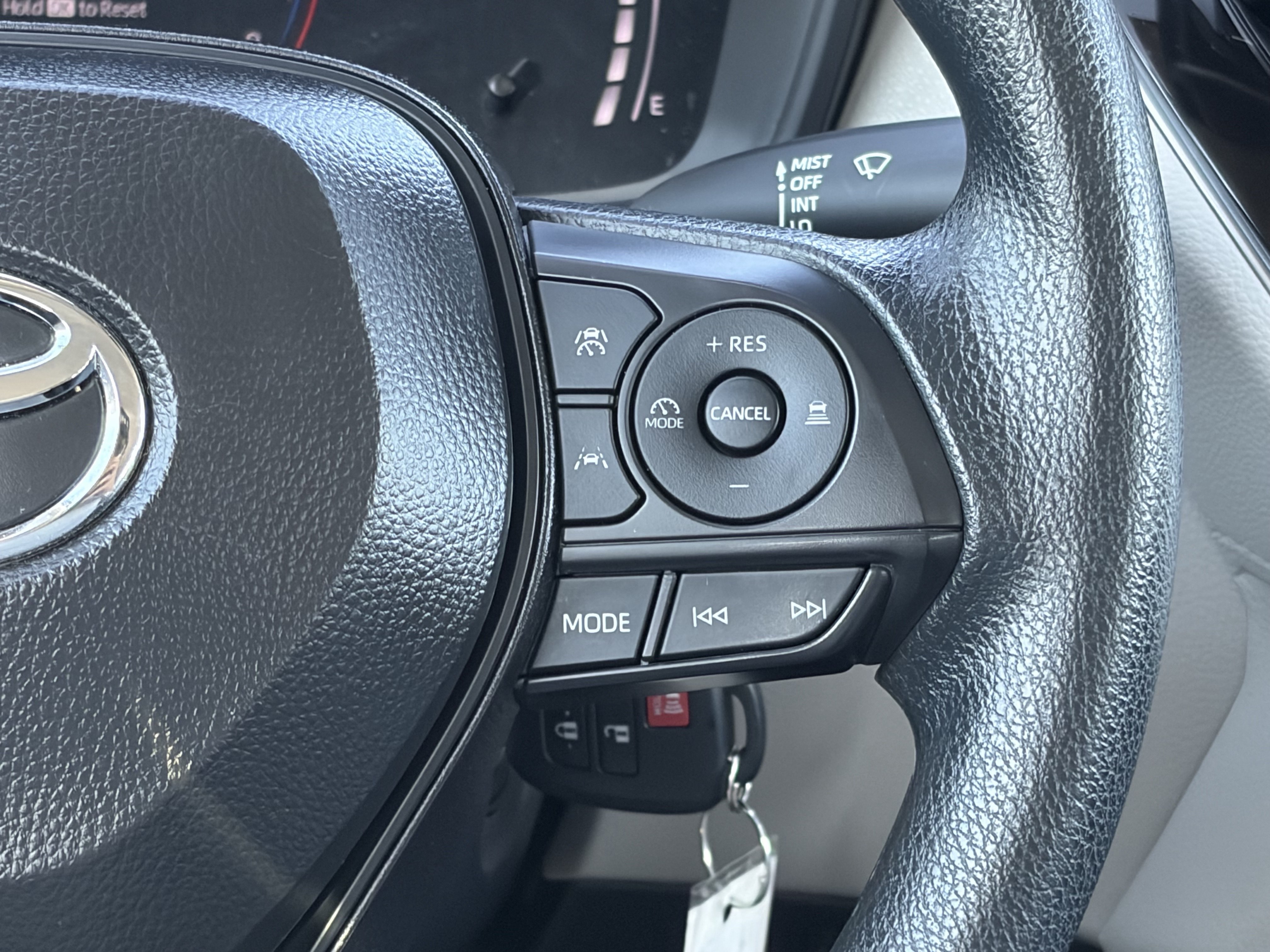 Certified 2026 Toyota Corolla Cross L FWD image 18