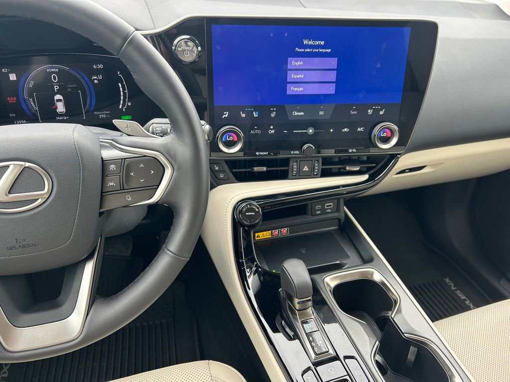 Used 2025 Lexus NX 350h AWD w/ Accessory Package (2T) image 17