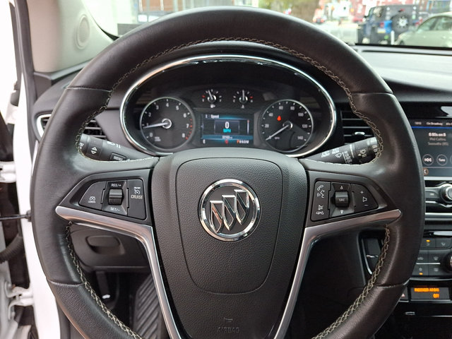 Used 2022 Buick Encore Preferred w/ Safety Package AWD/4WD image 18