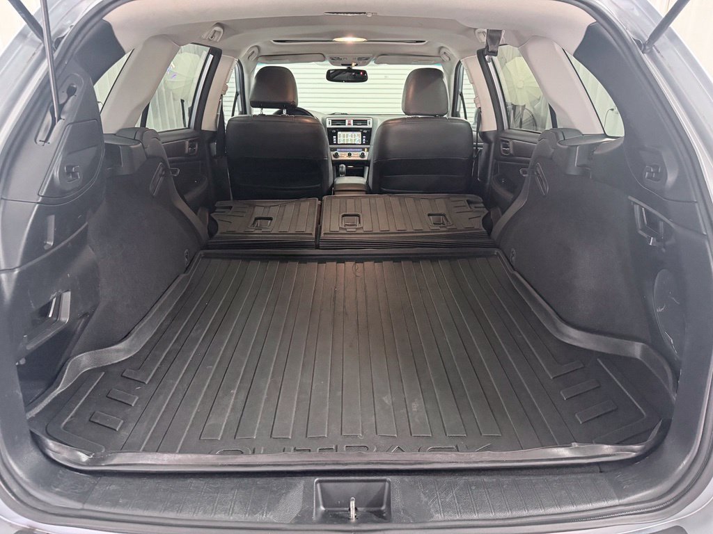 Used 2015 Subaru Outback 2.5i Limited AWD/4WD image 31