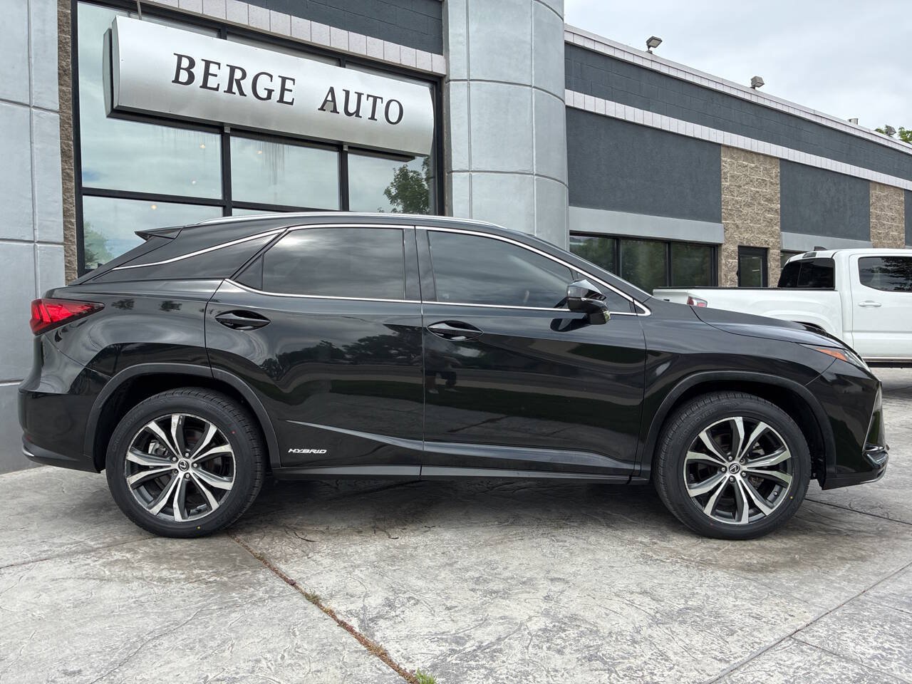 Used 2020 Lexus RX 450h AWD w/ Premium Package image 6
