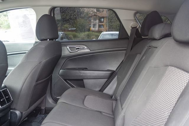 Certified 2024 Kia Sportage LX image 19