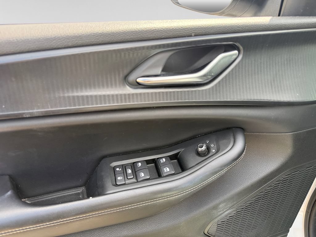 Used 2024 Jeep Grand Cherokee Laredo RWD image 20