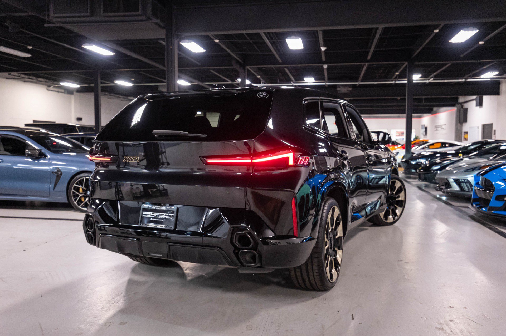 Used 2023 BMW XM w/ M Driver's Package AWD/4WD image 63
