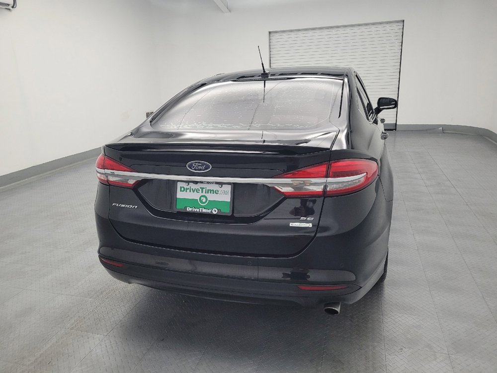 Used 2018 Ford Fusion SE w/ Equipment Group 201A FWD image 7