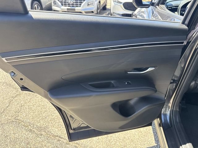 Certified 2024 Hyundai Tucson SEL AWD/4WD image 17