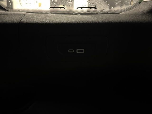 Used 2023 Jeep Grand Cherokee L Limited image 22