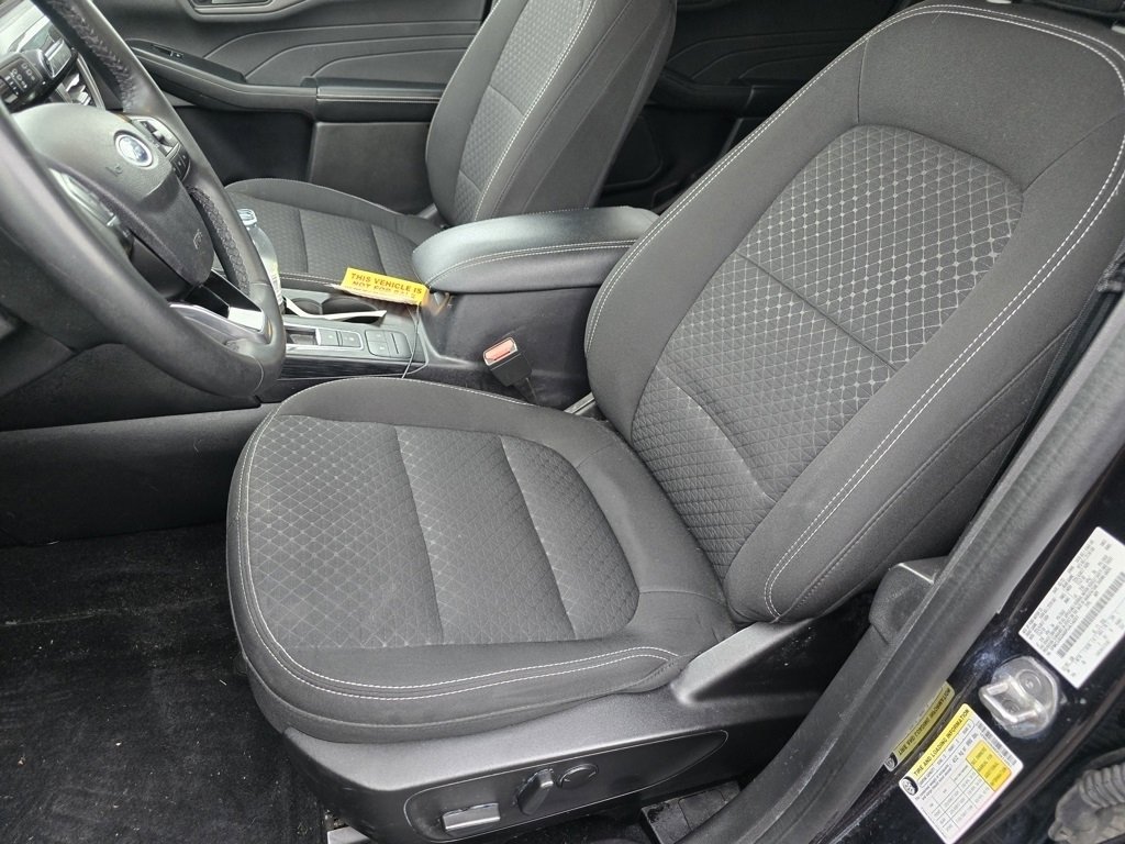 Used 2023 Ford Escape Active image 14