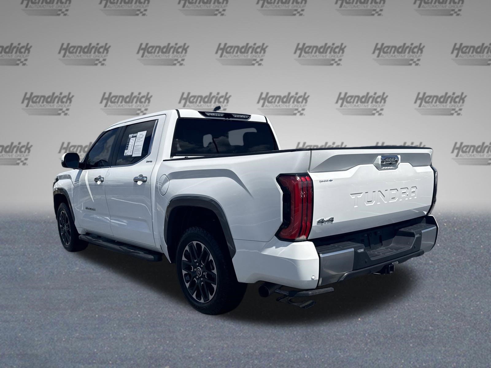 Used 2024 Toyota Tundra Limited AWD/4WD image 8
