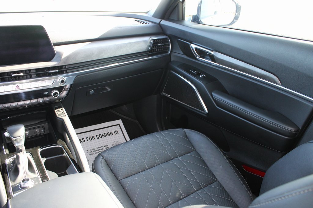 Used 2025 Kia Telluride SX X-Line image 38