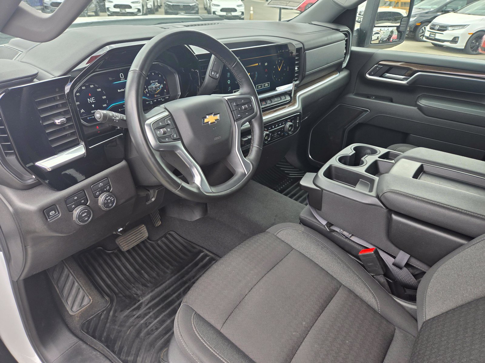 Used 2025 Chevrolet Silverado 2500 LT w/ Convenience Package AWD/4WD image 15