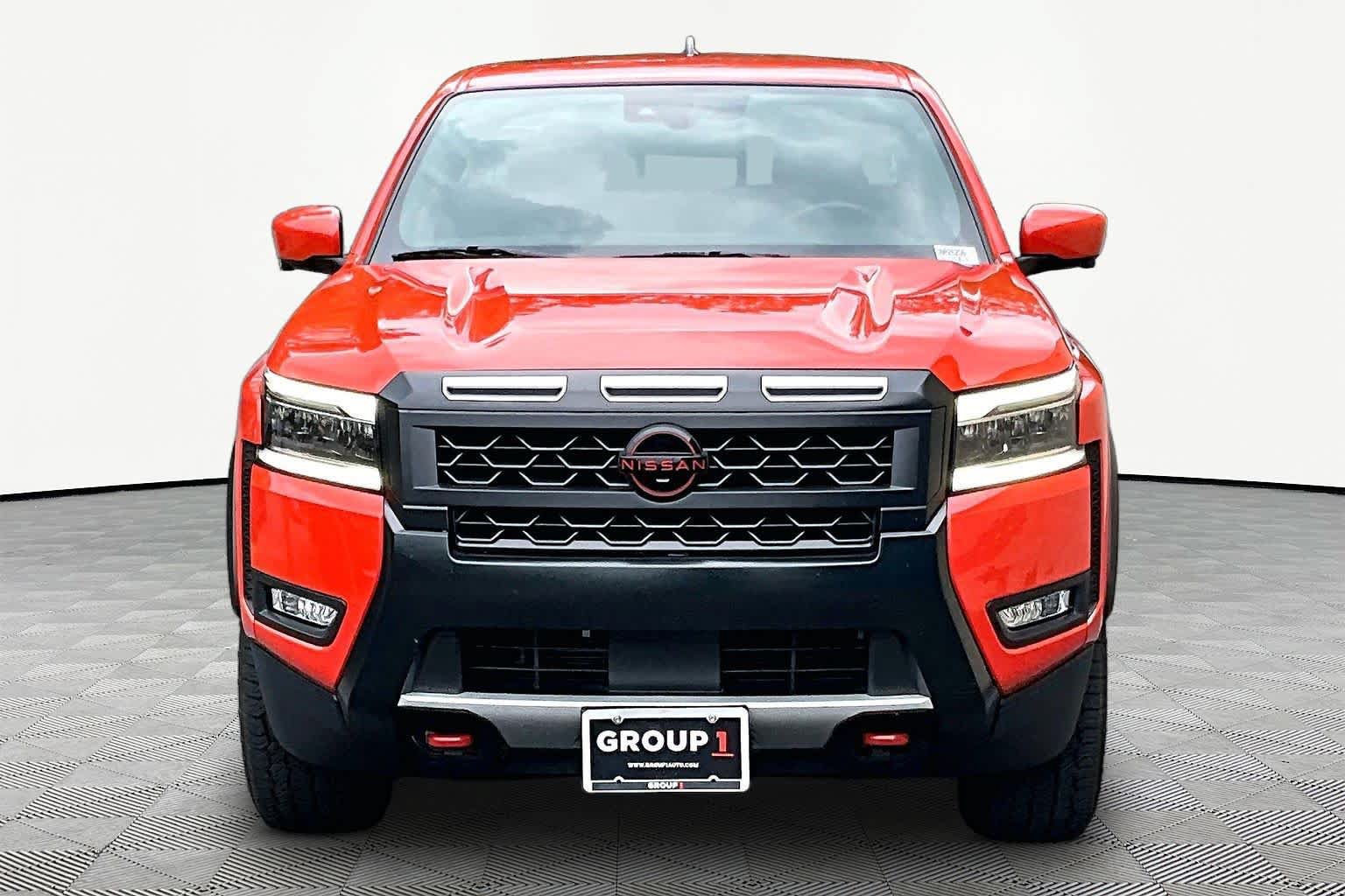Used 2025 Nissan Frontier Pro-X w/ Pro Convenience Package RWD image 7
