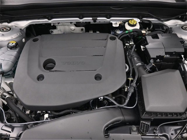 Used 2024 Volvo XC40 B5 Plus w/ Climate Package image 35