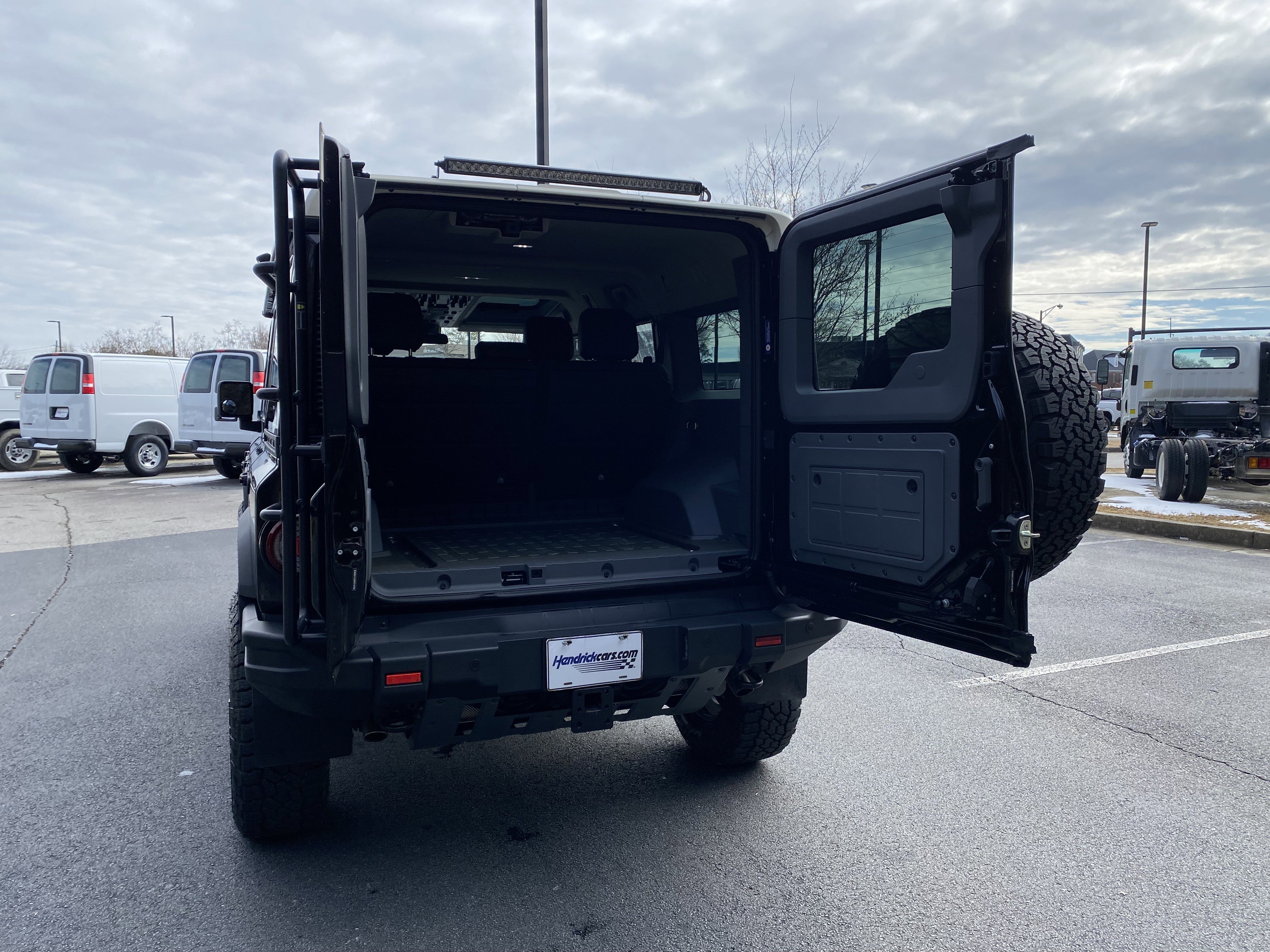 Used 2024 INEOS Grenadier image 11